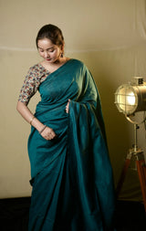 Green cotton handloom saree with floral printed blouse - Cotton Dori