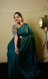 Green cotton handloom saree with floral printed blouse - Cotton Dori
