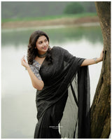 Pure Cotton Black Handloom Saree With Beautiful Printed Blouse