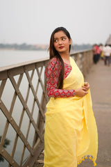 Yellow cotton handloom saree with floral printed blouse - Cotton Dori