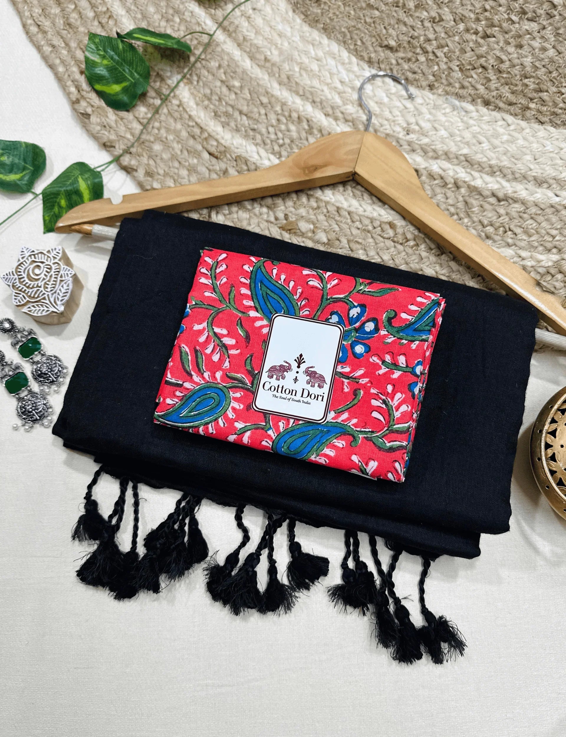 Premium Handloom Cotton Saree - Pure cotton handloom Black saree with Red printed blouse - Cotton Dori