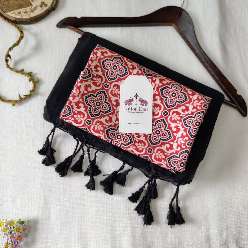 Elegant Black Handloom Cotton Saree with Printed Blouse