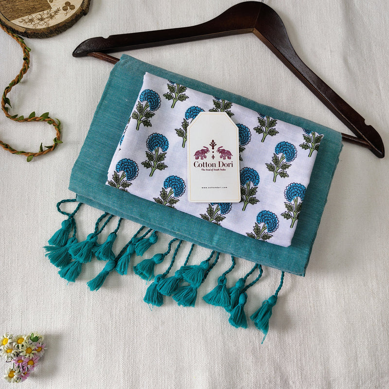 Elegant Handloom Cotton Saree - Turquoise Blue Handloom Cotton Saree With Flower Printed Blouse