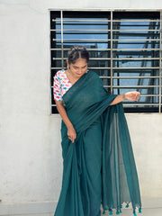 Rama Green Cotton Handloom Saree With Beautiful Printed Blouse