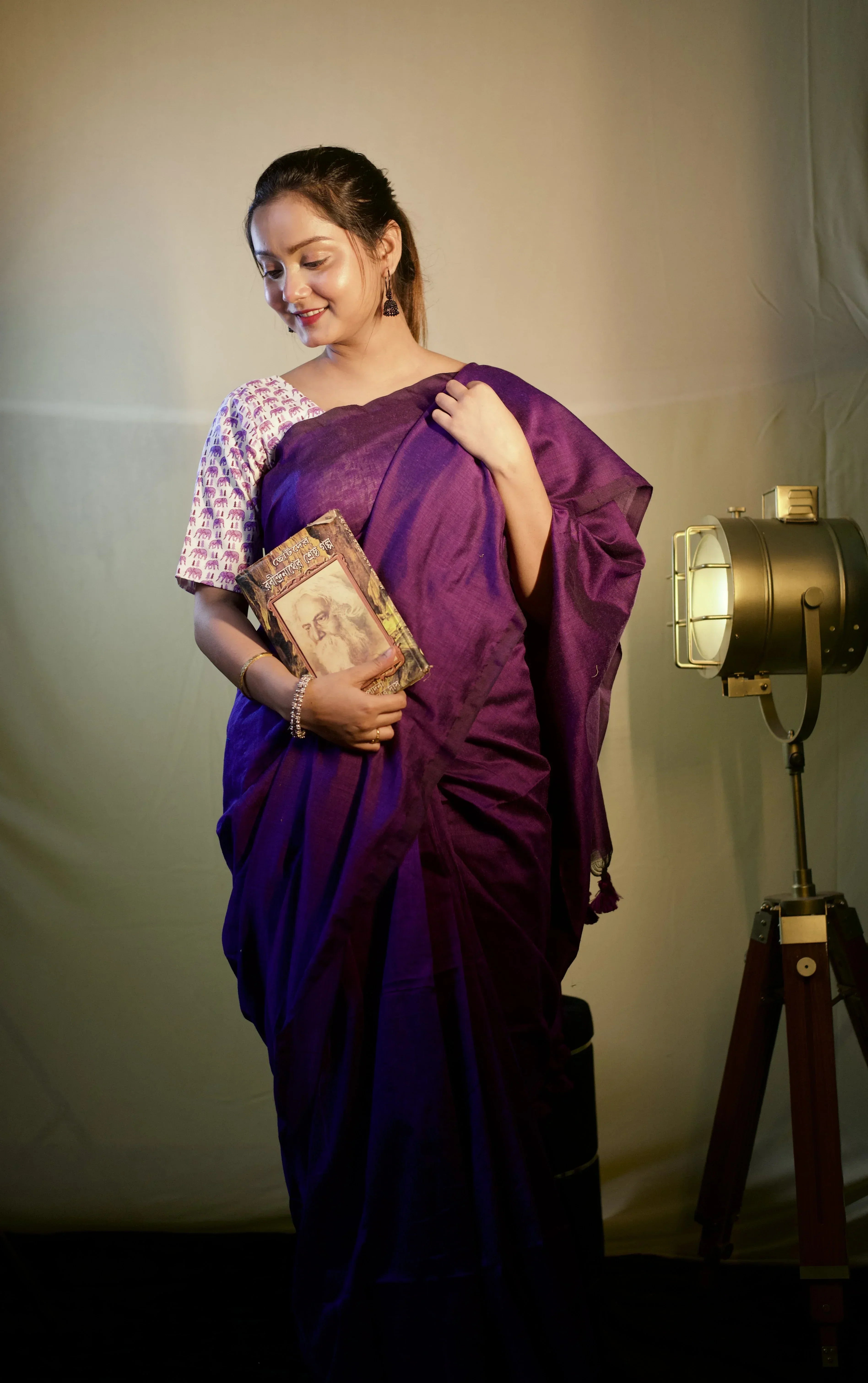 Purple cotton handloom saree with floral printed blouse - Cotton Dori