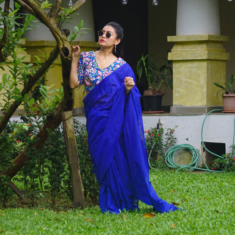 Stunning Royal Blue Cotton Handloom Saree With Flower Printed Blouse