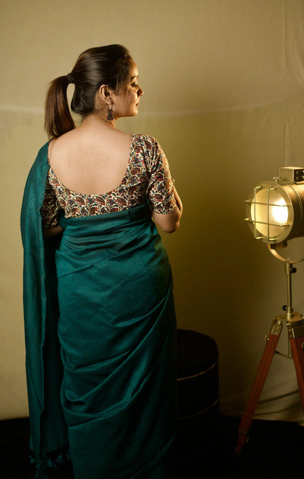 Green cotton handloom saree with floral printed blouse - Cotton Dori