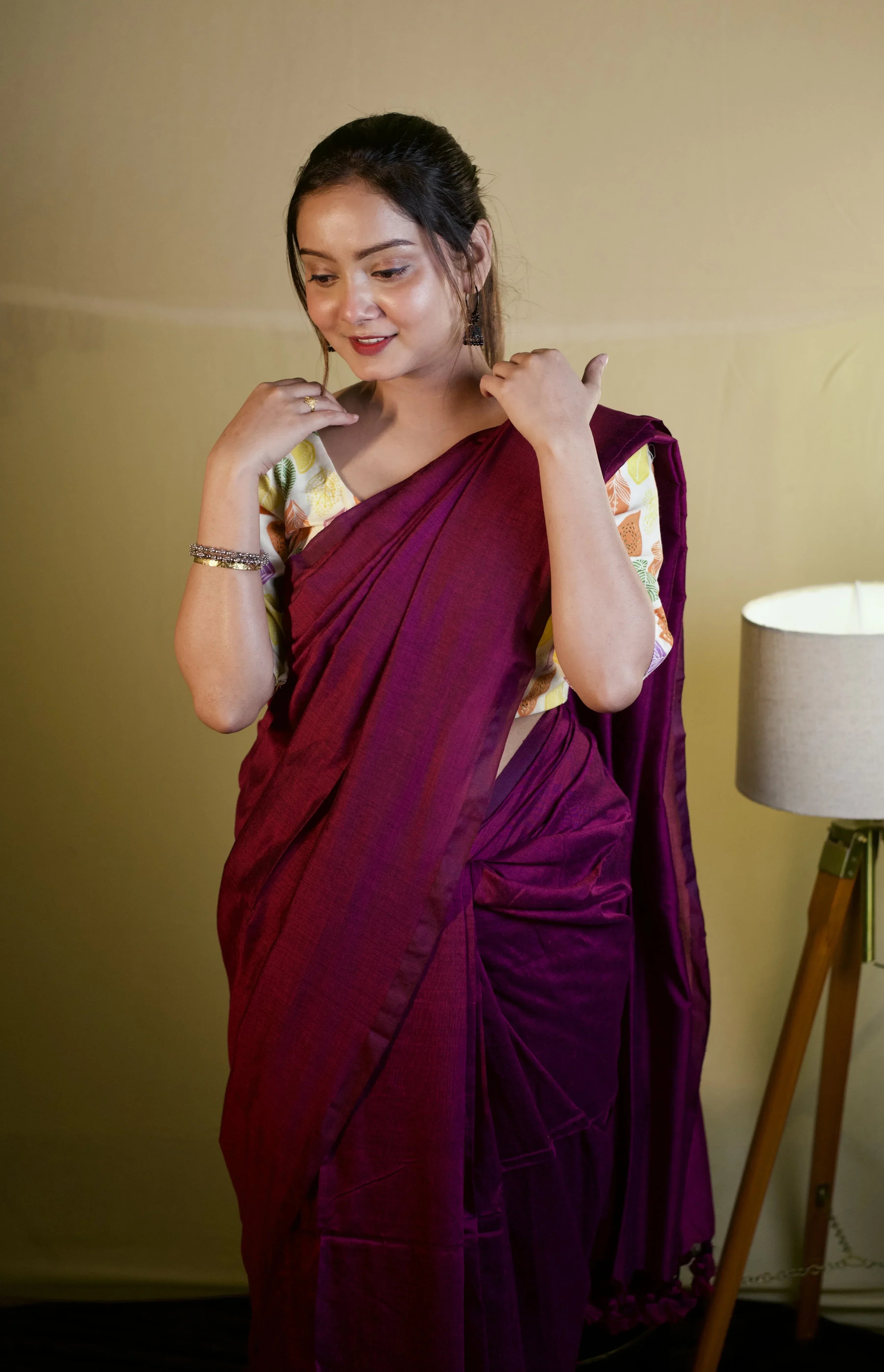 Traditional Bottle Wine handloom cotton saree with printed blouse - Cotton Dori