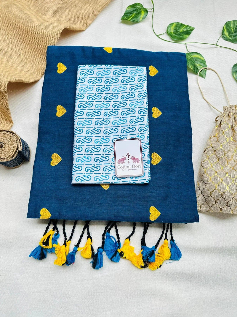 Classic blue cotton embroidered handloom saree with beautiful printed blouse - Cotton Dori