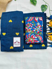 Space blue cotton handloom saree with flower printed blouse - Cotton Dori