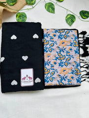 True black cotton handloom saree with grey flower printed blouse - Cotton Dori