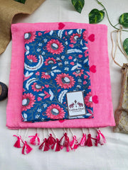 Soft pink cotton handloom saree with flower printed blouse - Cotton Dori