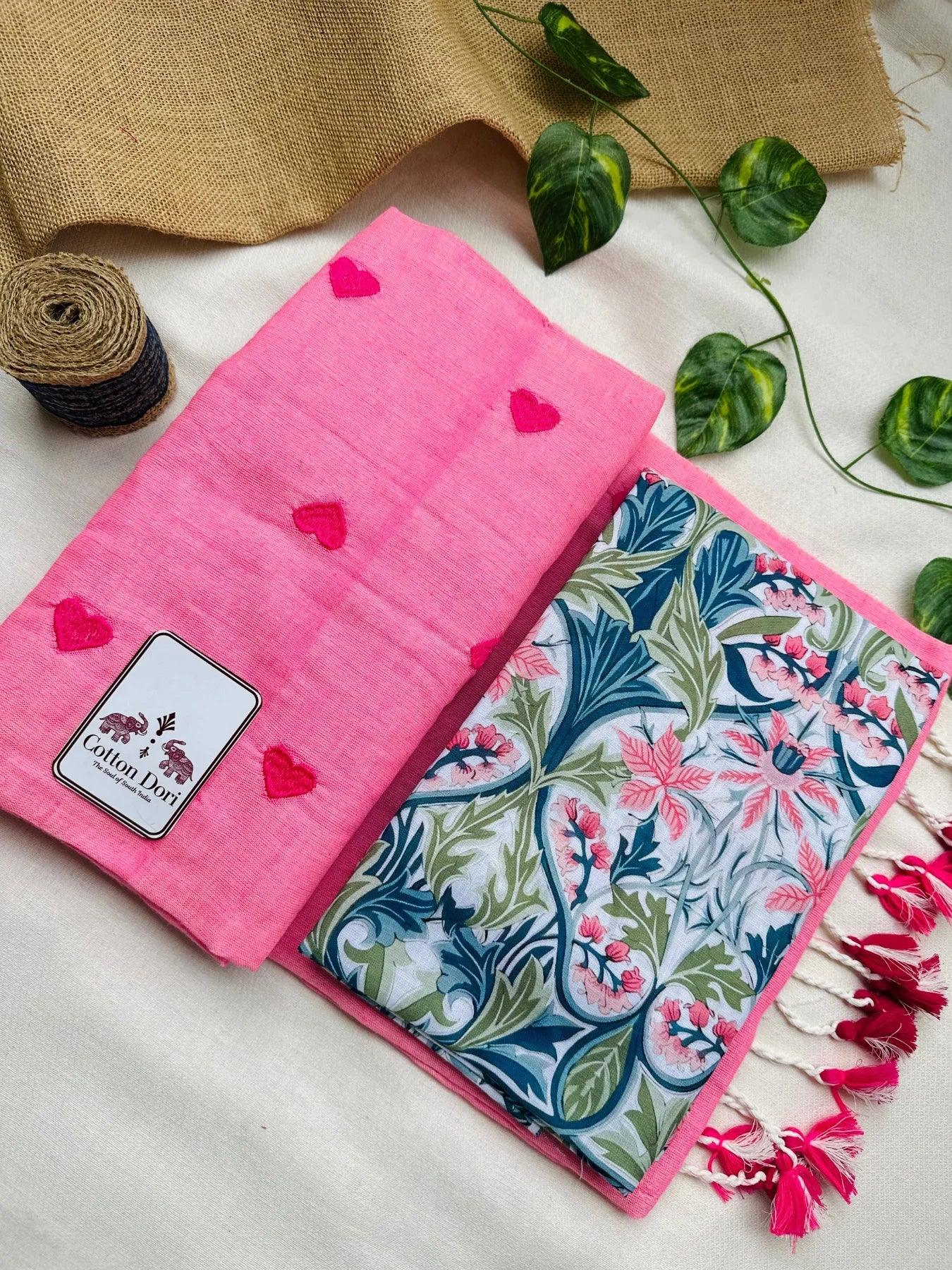 Charm pink cotton handloom saree with flower printed blouse - Cotton Dori