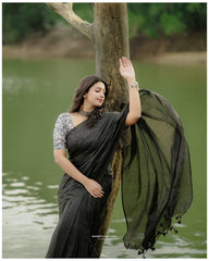 Pure Cotton Black Handloom Saree With Beautiful Printed Blouse